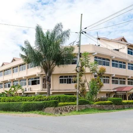 Hillcourt Resort and Spa