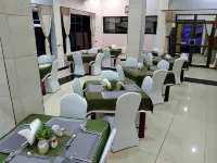 Kibo Peak Palace Hotel - Breakfast