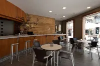 Hotel Vetusta - 3-Star