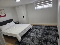 Cozy Irvine Creek Walk-out Suite 10 Mins to YEG - Wifi