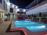 Golden Grand Royale Hotel - 3-Star