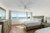Oceanfront Condo w/ Balcony & Direct Beach Access, Unit 227 - 3 tähden