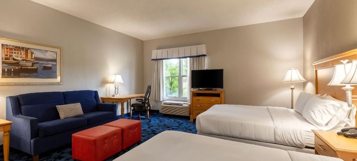 Hampton Inn & Suites by Hilton Jacksonville Deerwood Park Hotels in Duval County