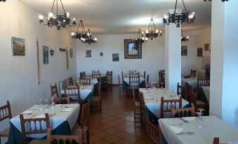 Hostal Ruta de las Nieves