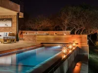 Nako Safari Lodge - Pool