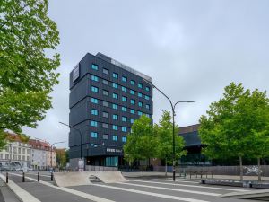 NYCE Hotel Hannover -> NYCE 호텔 한노버