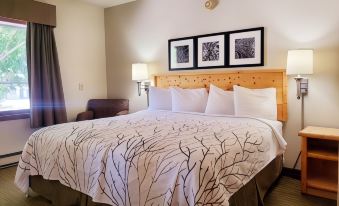 Days Inn and Suites by Wyndham Downtown Missoula-University