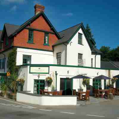 The Crown Hotel Hotel Exterior