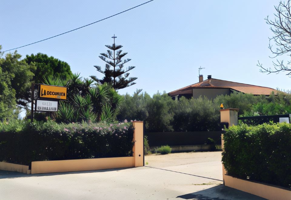 Hotel Ristorante la Decanata - Housity