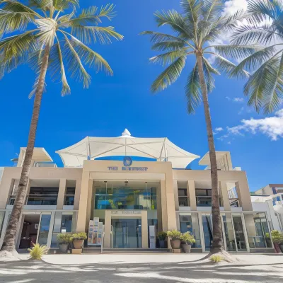 The District Boracay Отели рядом с достопримечательностью «Пляж Пука»