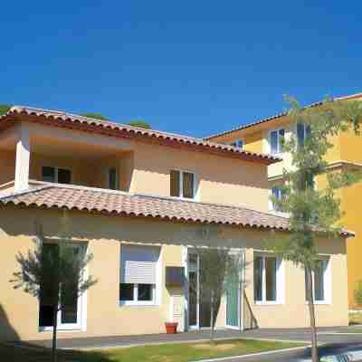 B&B HOTEL Aix-En-Provence Le Tholonet Hotel Exterior