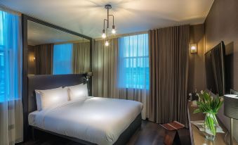 7. 캠든 엔터프라이..