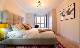 The Richmond Upon Thames Escape - Modern & Bright 2Bdr Flat with Parking