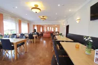 Zur Linde Hotel a Papenburg