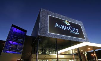 Hotel AquaCity Seasons