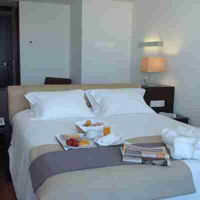Axis Porto Business & Spa Hotel Rooms