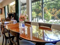 The Ferry Bed & Breakfast Hotels in Lake Hayes