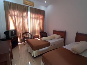 Hotel Akbar Syariah Banyumas RedPartner