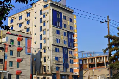 The Alina Hotel & Suites Hotels near شيتاجونج