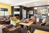 Super 8 by Wyndham Akron S/Green/Uniontown Oh Hotels in Green