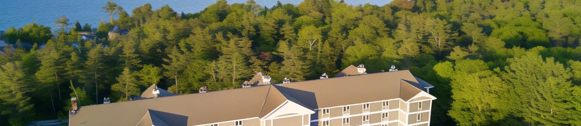 Four-Star Hotels