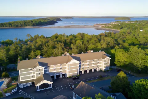 Bluenose Inn - Bar Harbor Hotel