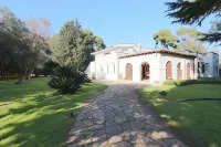 Relais Delle Rose Hotels in Arnesano