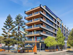 Pier Point 404- Luxe on Geelong Waterfront, 2 Bdrm