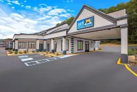 Suburban Studios Cleveland TN I-75 Отели в г. Кливленд