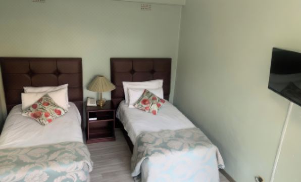 Brondesbury Park Hotel - Housity