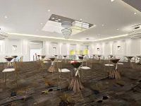 DoubleTree by Hilton Poughkeepsie, NY Hotels in Hyde Park
