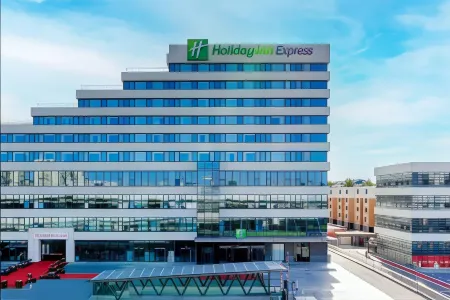 Holiday Inn Express Hohhot East Station Отели рядом с достопримечательностью «Inner Mongolia Technical College of Mechanics & Electrics»