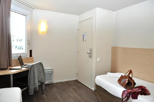 B Hôtel Caen Est