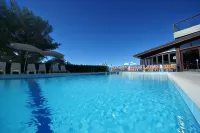 Hotel Residence La Rotonda - piscina