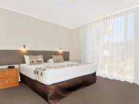 Mandurah Motel and Apartments 만두라 호텔