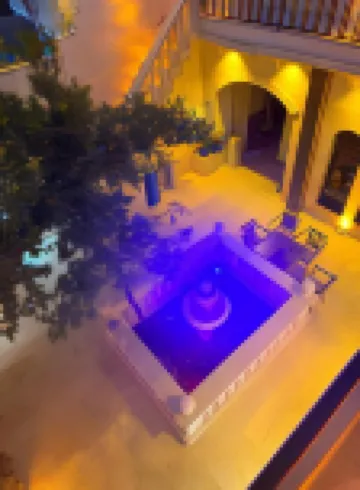 塞斯科納吉酒店