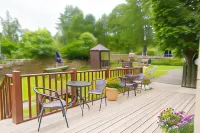 The Elks Head Inn Hotels in Alston