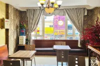 RedDoorz @ Best Hotel Jalan Dr. Sutomo Siantar Hotels in South Siantar