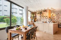 Séjours & Affaires Paris-Malakoff Hotels in Chatillon
