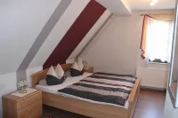 Landgasthof Zur Tenne Hotels in Dombuhl