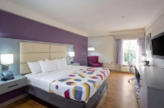 La Quinta Inn & Suites by Wyndham Mobile - Daphne