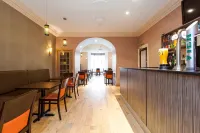 The Abbey Lodge Hotel Hotel di Bingley