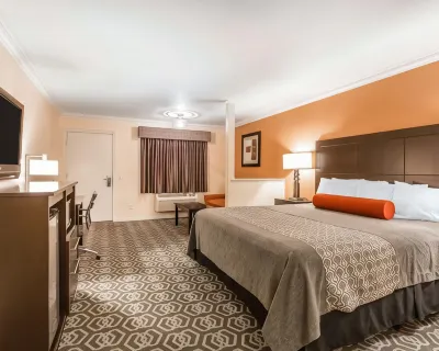Rodeway Inn & Suites Colton-Riverside