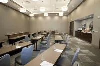 Hampton Inn & Suites St. Paul Downtown