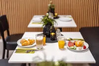 Sonnenschein Apartments - breakfast