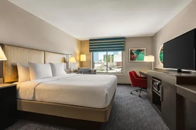 Hampton Inn Tropicana