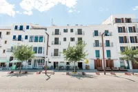 Ryans la Marina Hotel in zona Bar Exis
