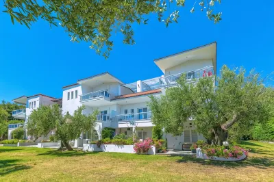 Xenios Faros Apartments Hotels in Possidi