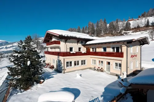 Alpenhof Apartments Hotels in Mittersill