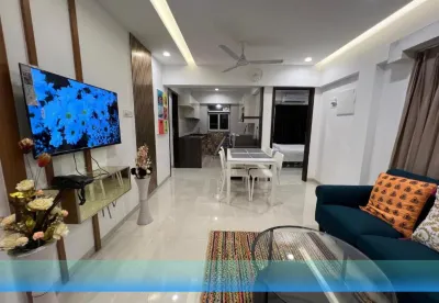 2Br Mumbai Theme Service Apartment for Staycation by Flora Stays